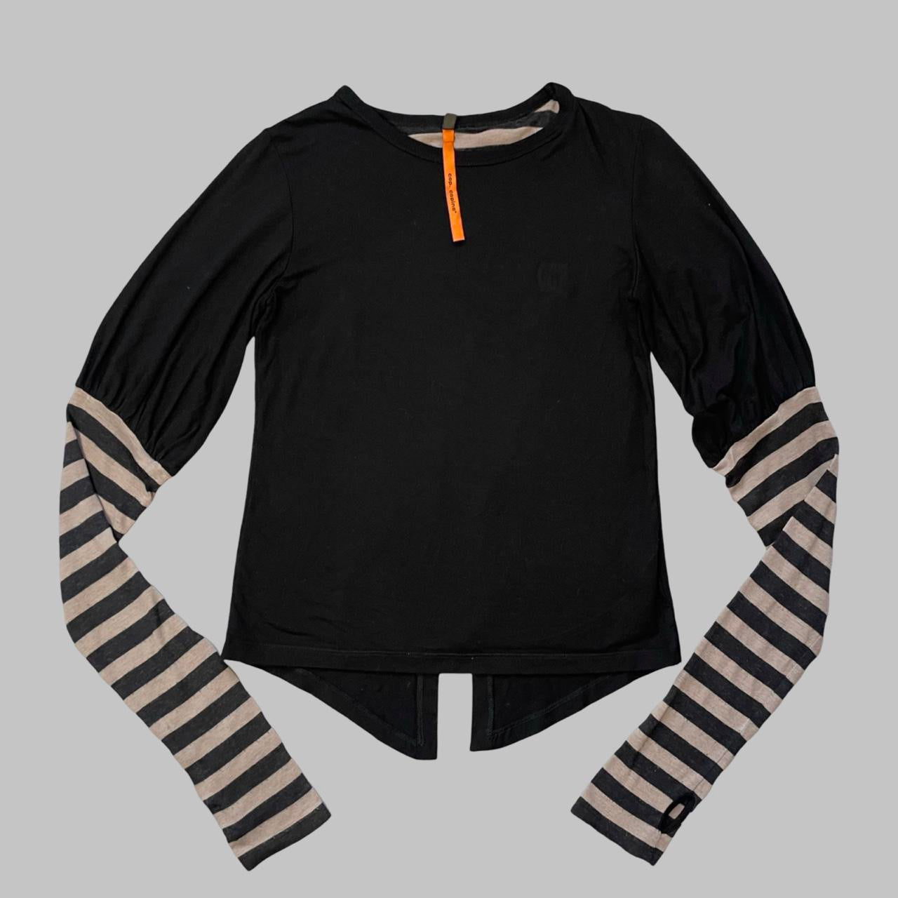 Cop copine réversible black and beige top.