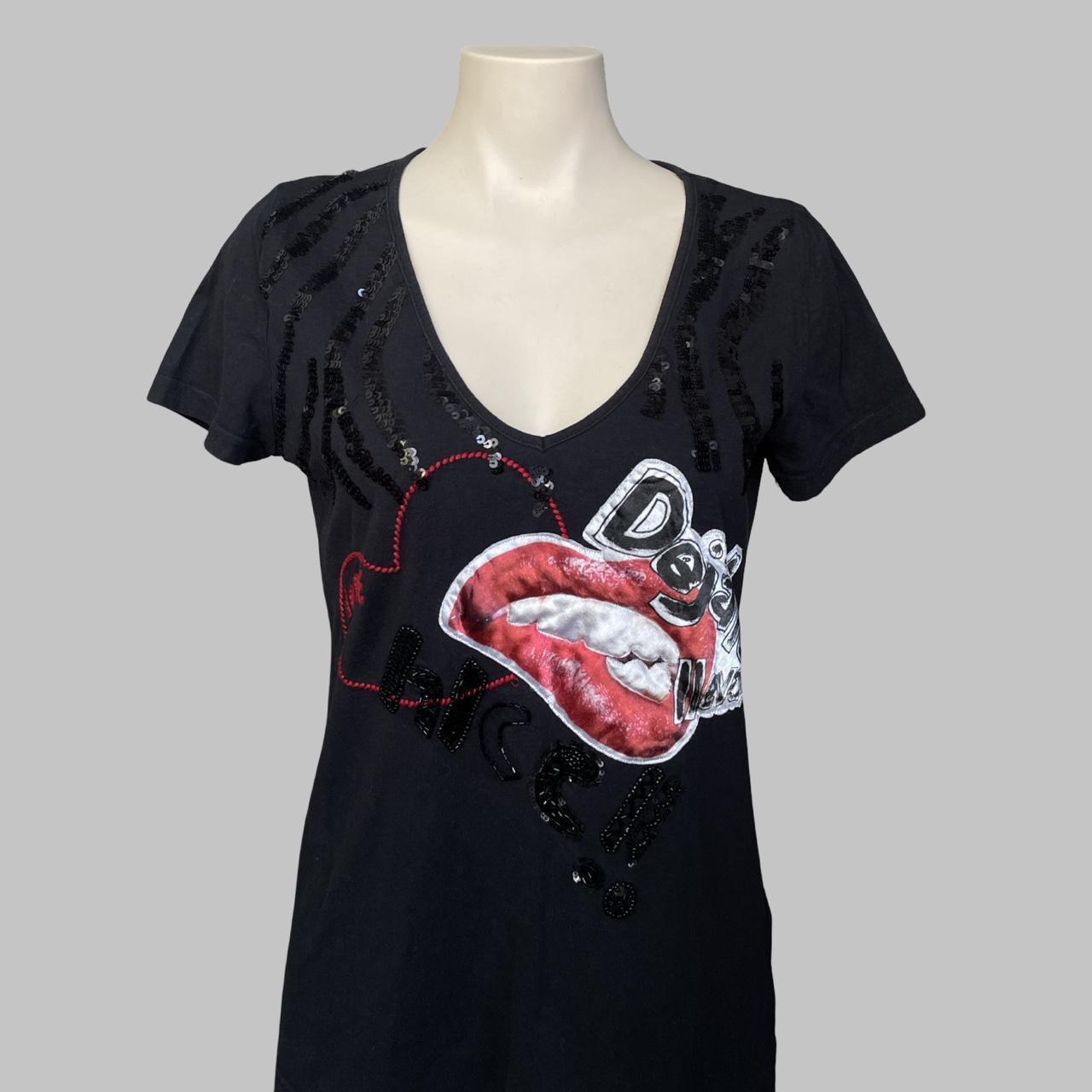 Desigual black t-shirt top with mouth graphic and sequins.