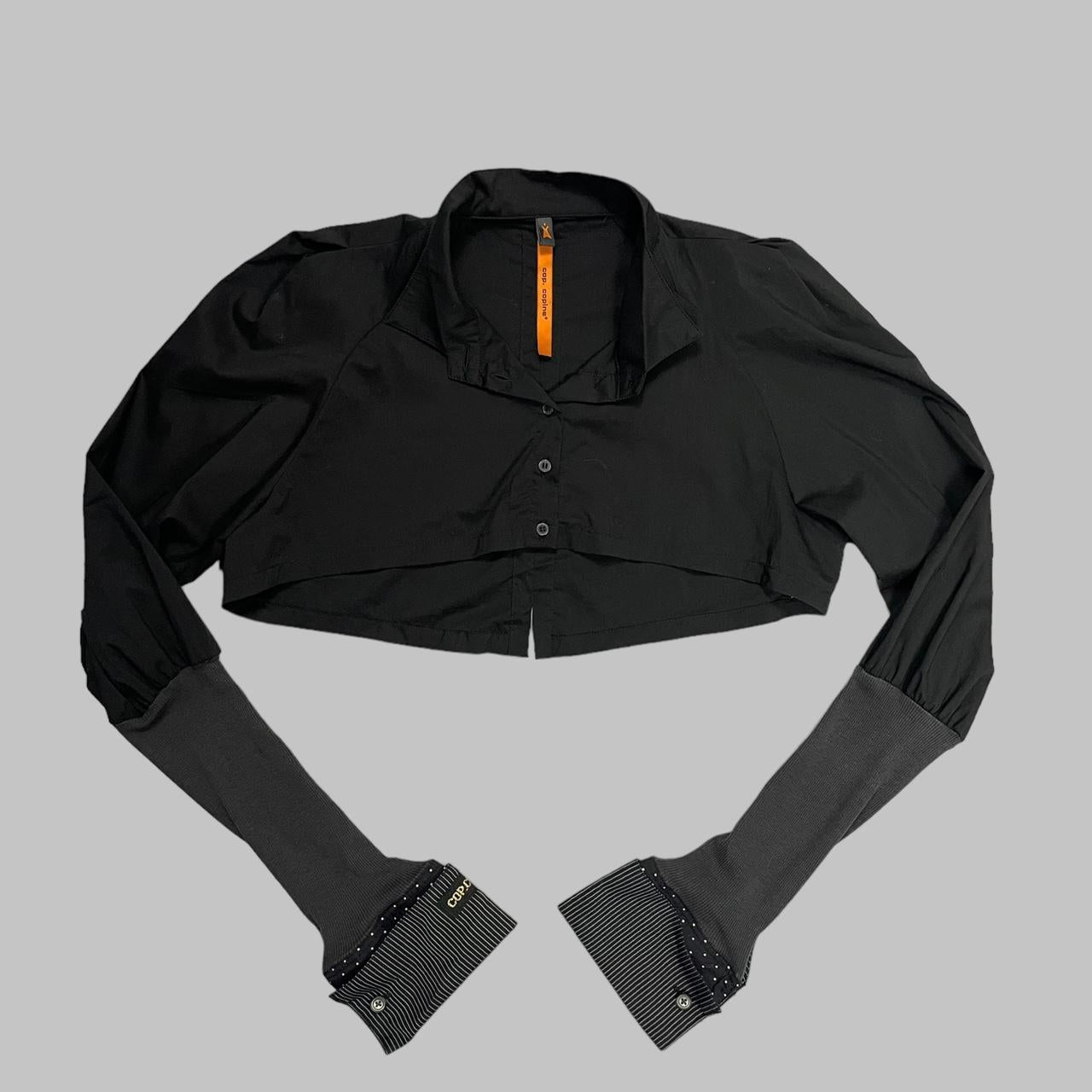 Cop copine micro cropped black shirt.