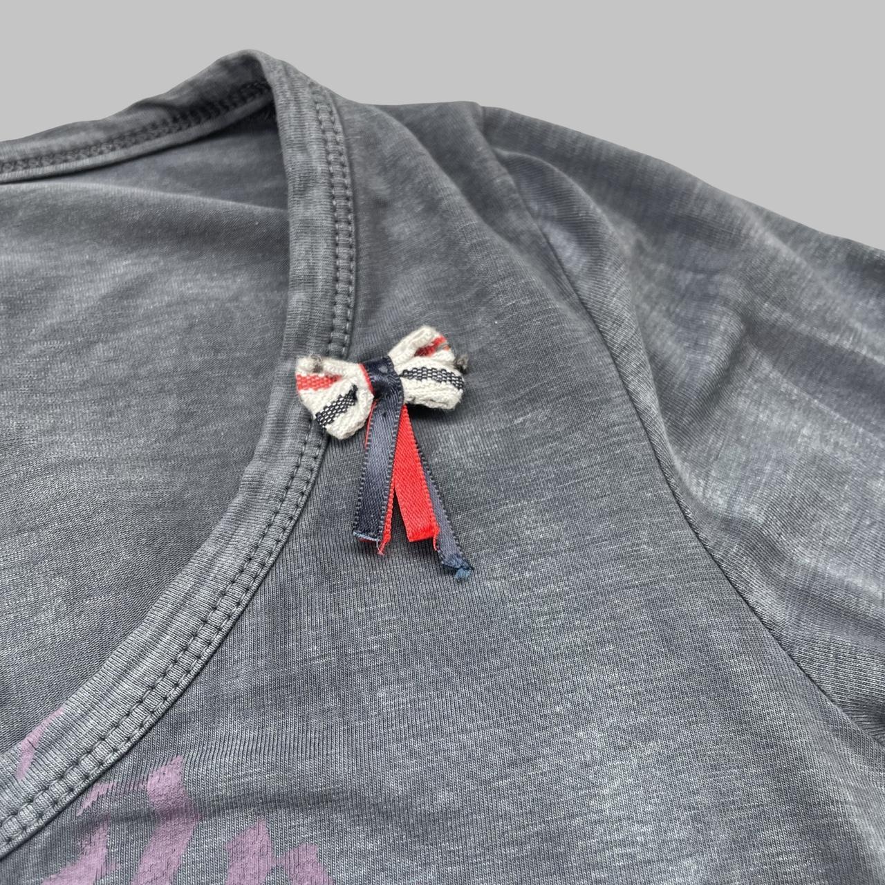 Galliano grey top.
