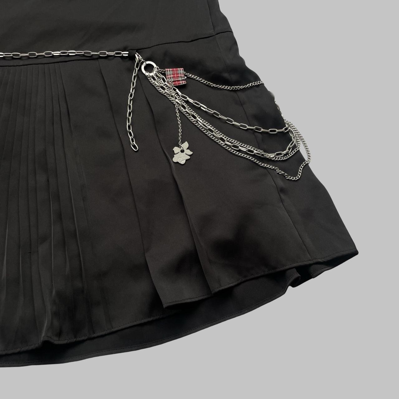 Cop copine black pleated mini skirt with silver chain belt.