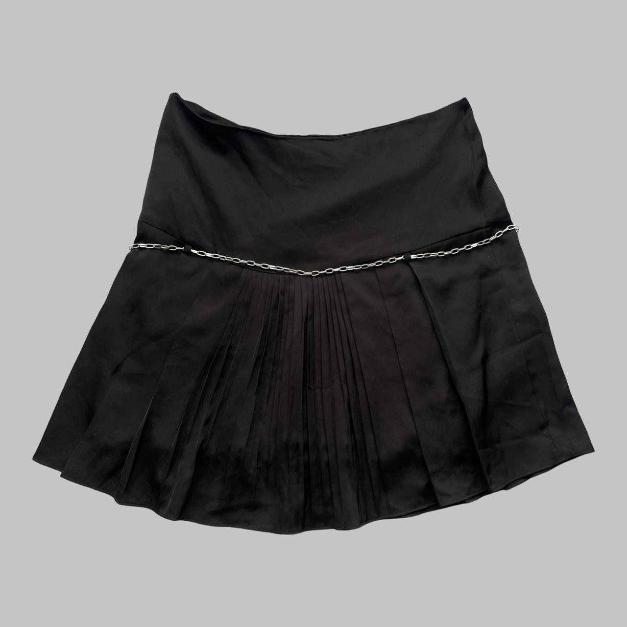 Cop copine black pleated mini skirt with silver chain belt.