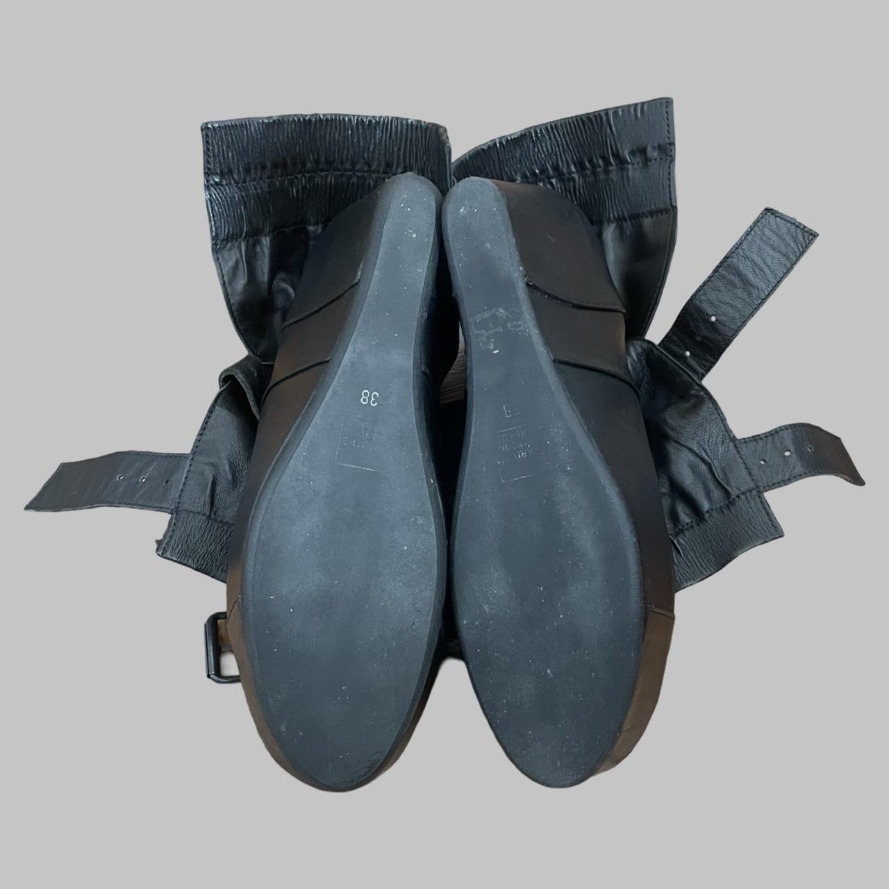 Marithe Francois Girbaud black leather wedge heels boots.