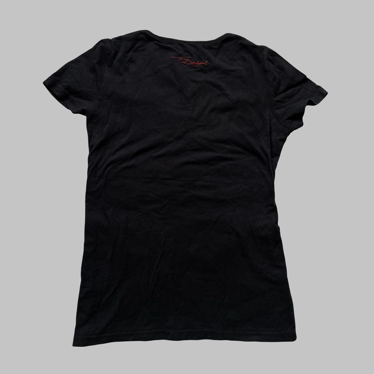 Desigual black t-shirt top with mouth graphic and sequins.