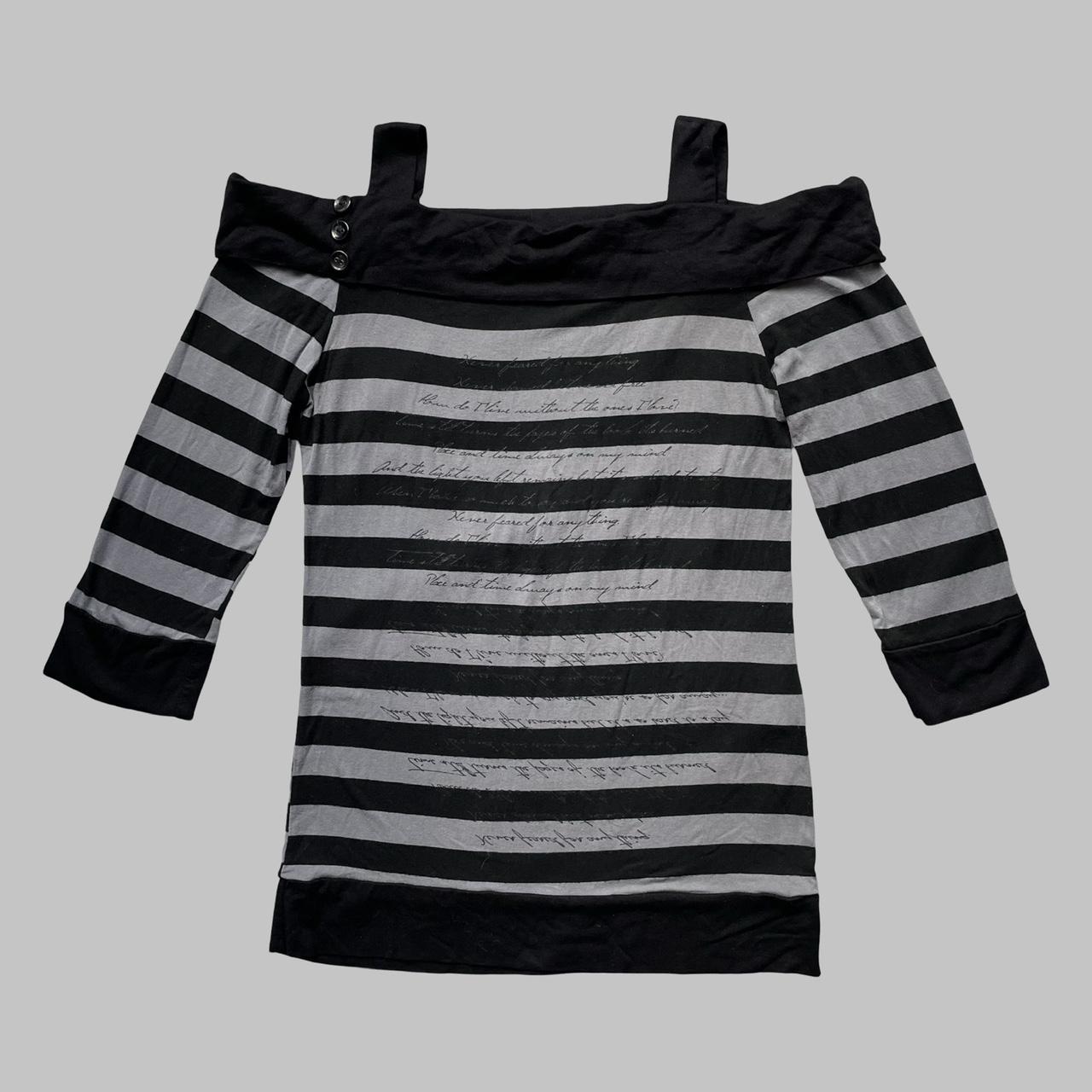 Black & grey striped top.