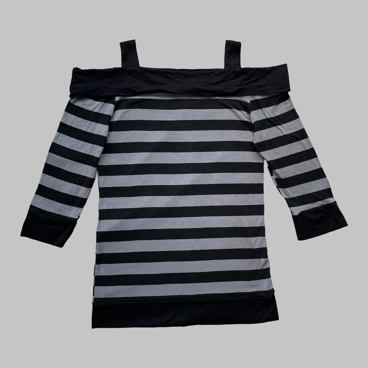 Black & grey striped top.