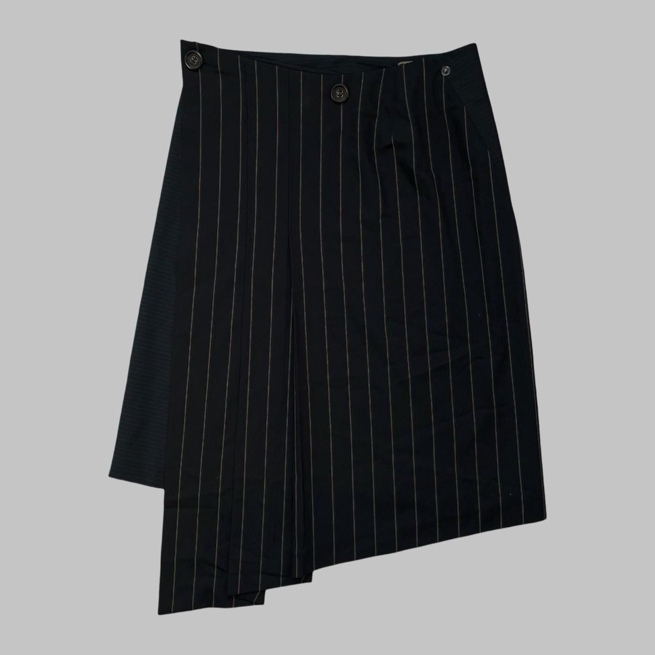 Cop copine black midi skirt with removable tie-shaped belt.