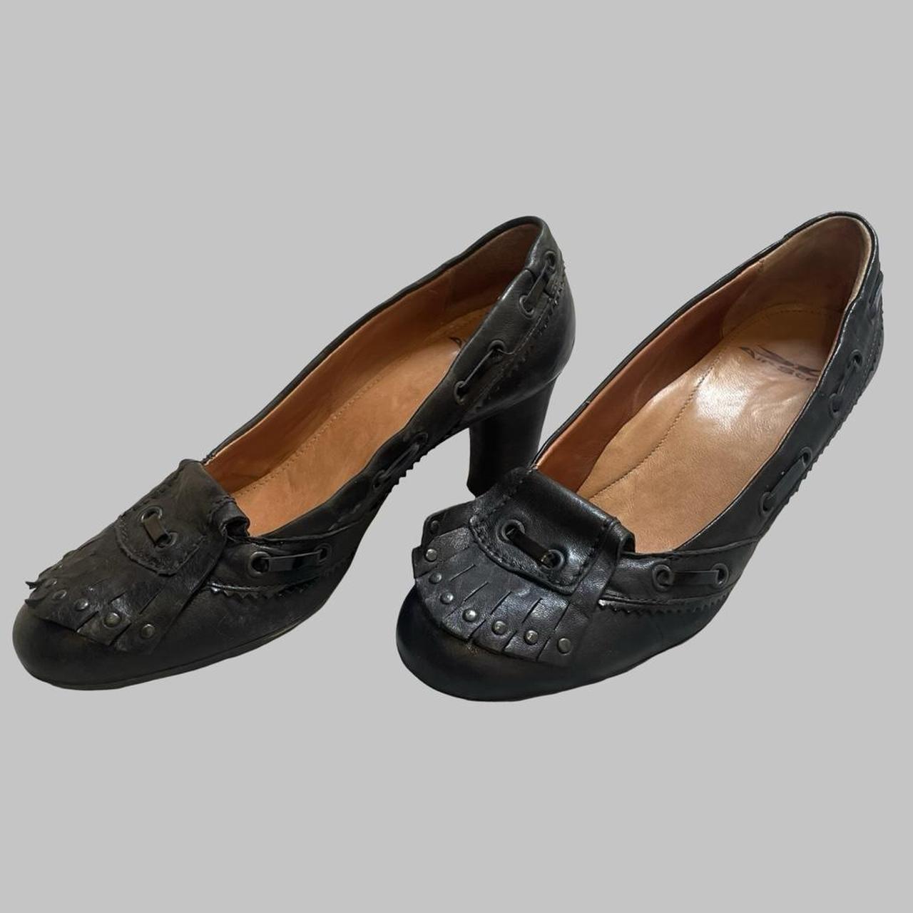 Vintage A.S.98  leather heeled loafers.