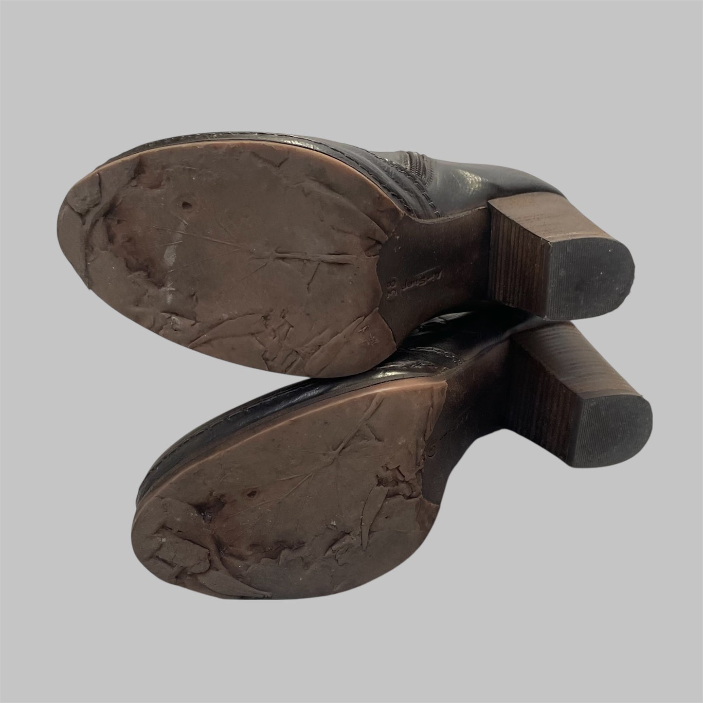 A.S.98 Airstep leather ankle boots.