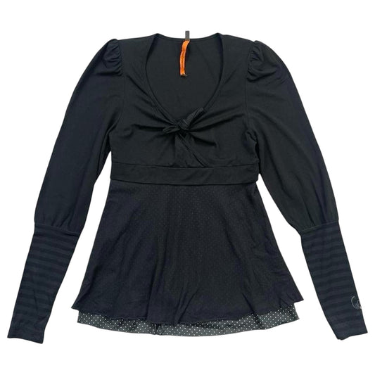 Cop copine black top with striped sleeves.