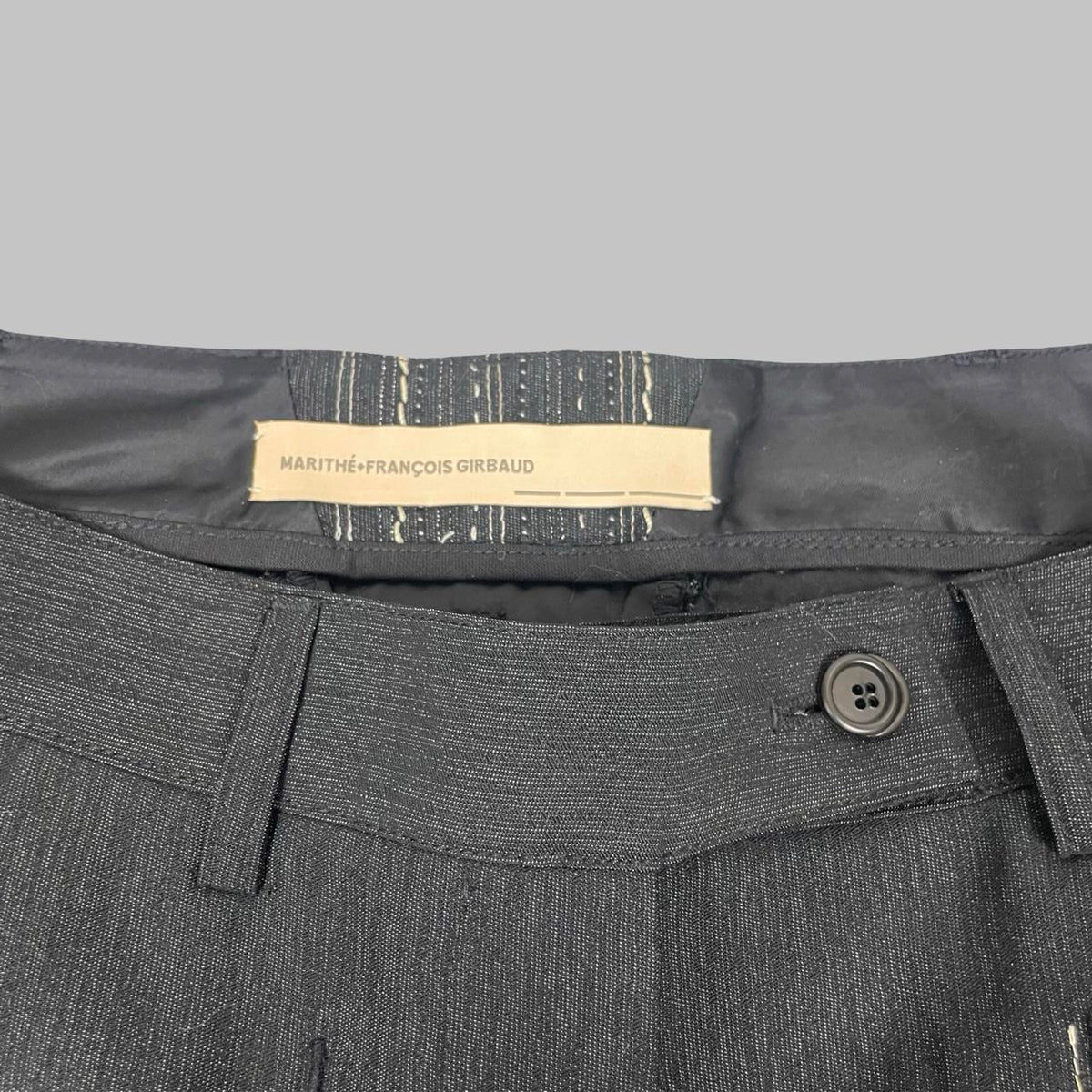 Marithé François Girbaud charcoal bi-material mini skirt. — photo 3