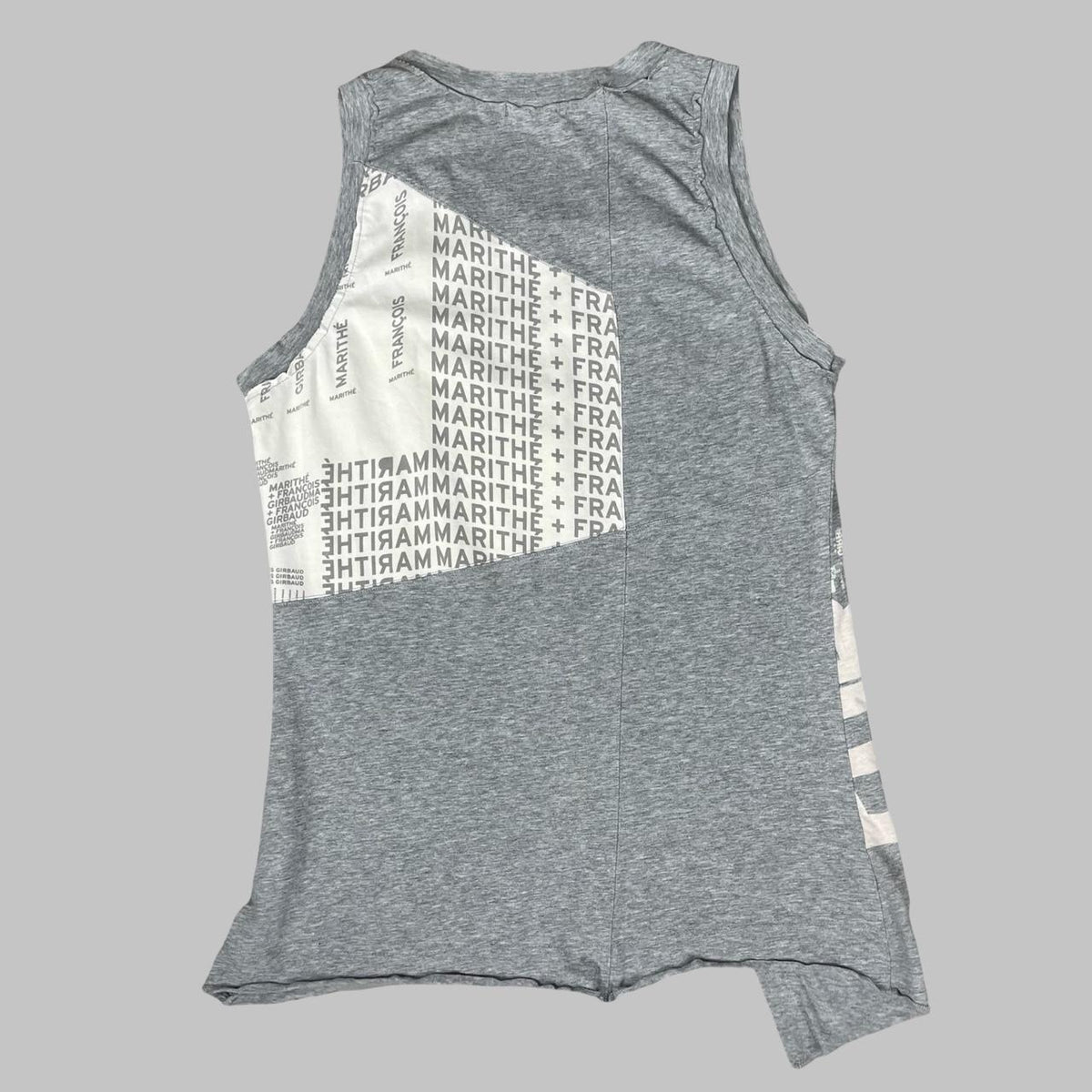 Marithé + François Girbaud grey graphic tank top. — photo 4