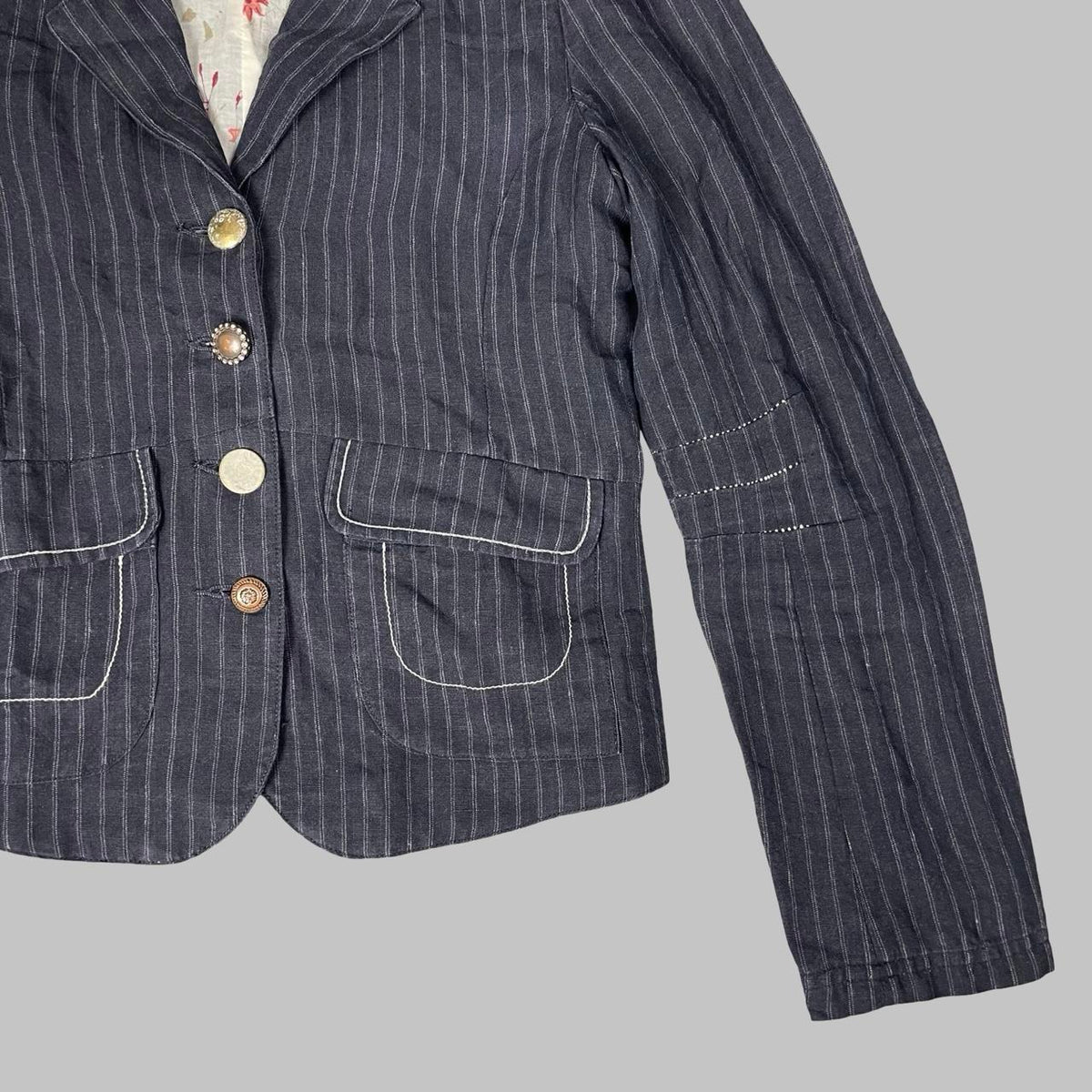 Marithé François Girbaud dark navy pinstripe jacket. — photo 3