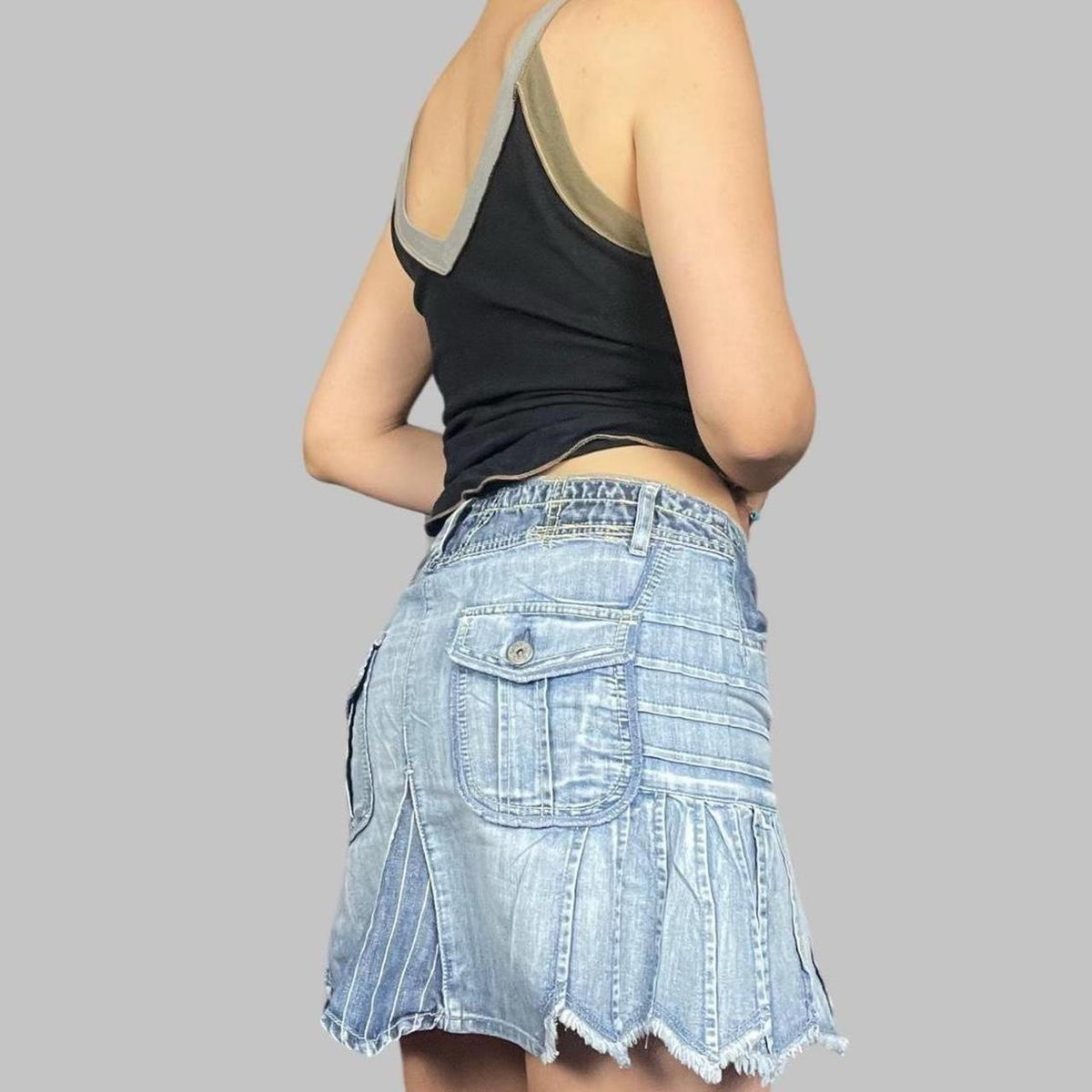 Marithé + François Girbaud faded denim mini skirt. — photo 5