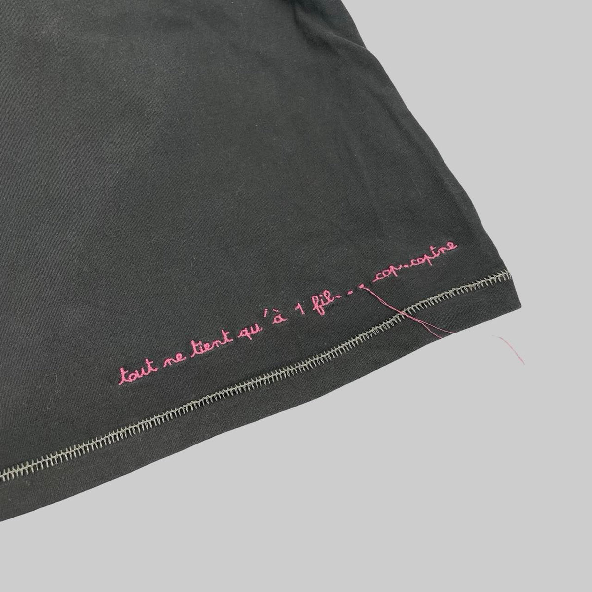 Cop Copine charcoal & black layered top — Taille 36. — photo 3