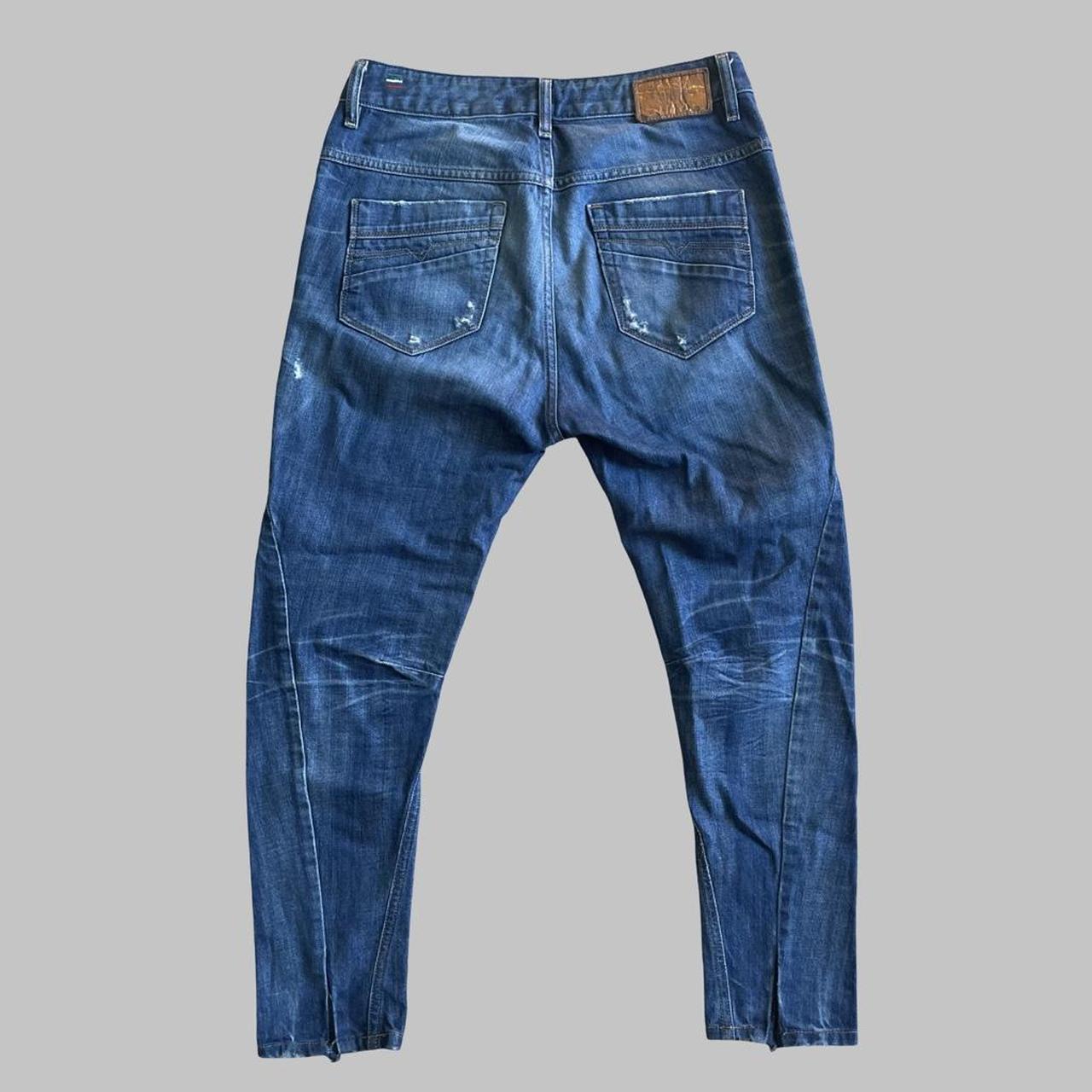 Diesel boyfriend-fit jeans.