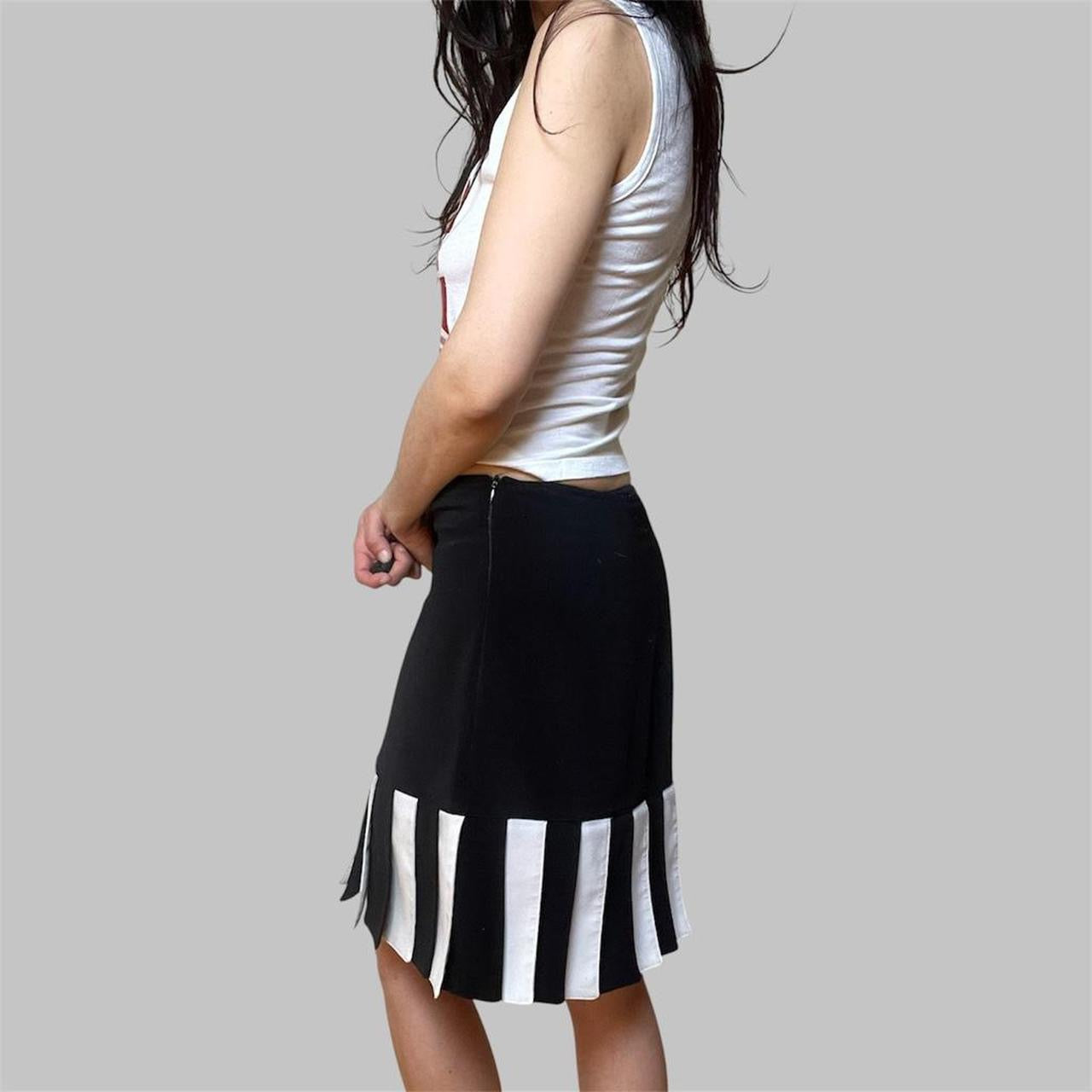 French piano skirt.